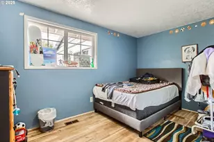 9042 N Chautauqua Pl, Portland, OR 97217 - Photo 22