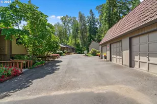 2818 Tree Top Ln, West Linn, OR 97068 - Photo 40