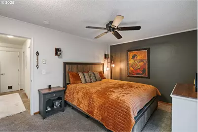 2818 Treetop Ln, West Linn, OR 97068 - Photo 22