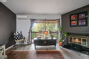 2818 Tree Top Ln, West Linn, OR 97068 - Photo 14