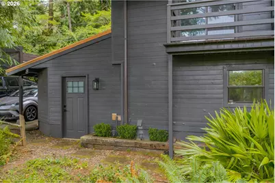5696 Mercer Creek Dr, Florence, OR 97439 - Photo 8