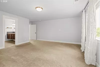 3304 N Irvine Dr, Cornelius, OR 97124 - Photo 22