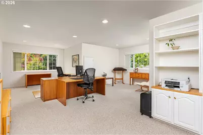 500 NW Pacific Grove Dr, Beaverton, OR 97006 - Photo 32