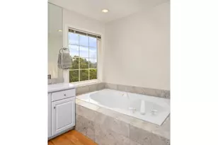 500 NW Pacific Grove Dr, Beaverton, OR 97006 - Photo 28