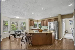 16323 NE Eugene Ct, Portland, OR 97230 - Photo 6
