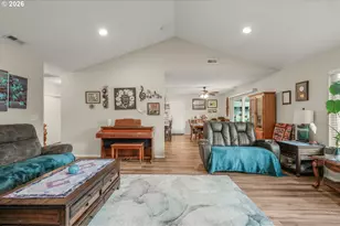11005 SE 54th Pl, Milwaukie, OR 97222 - Photo 6