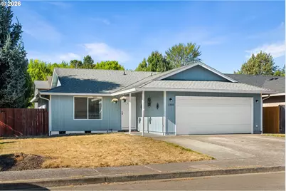 1310 NW 4th St, Battle Ground, WA 98604 - Photo 2