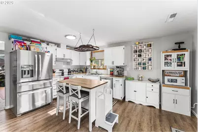 1310 NW 4th St, Battle Ground, WA 98604 - Photo 10