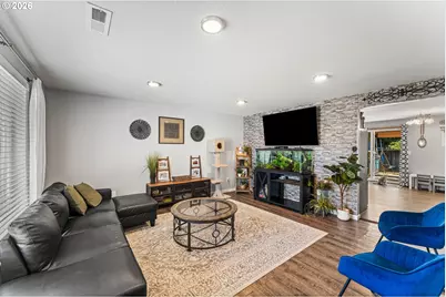 1310 NW 4th St, Battle Ground, WA 98604 - Photo 8