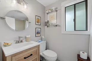 20239 SW 71st Ave, Tualatin, OR 97062 - Photo 16