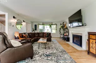 455 Fair Oaks Dr, Eugene, OR 97401 - Photo 10