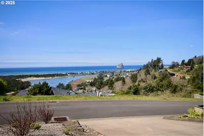 7835 Brooten Mountain Loop, Pacific City, OR 97135 - Photo 8