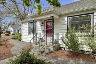 4005 NE Going St, Portland, OR 97211 - Photo 2