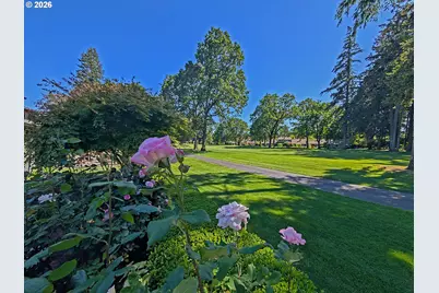 15597 SW Summerfield Ln, Tigard, OR 97224 - Photo 6