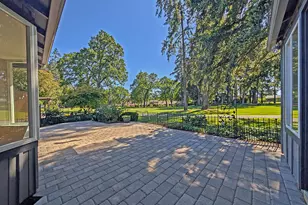 15597 SW Summerfield Ln, Tigard, OR 97224 - Photo 4