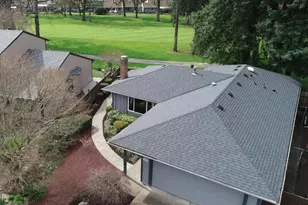 15597 SW Summerfield Ln, Tigard, OR 97224 - Photo 2