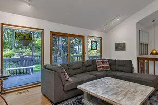2592 Hillcrest Ct, West Linn, OR 97068 - Photo 16