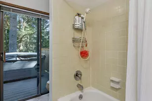 2592 Hillcrest Ct, West Linn, OR 97068 - Photo 34