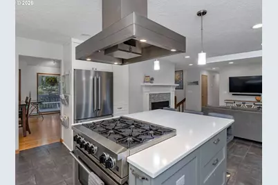 2592 Hillcrest Ct, West Linn, OR 97068 - Photo 24