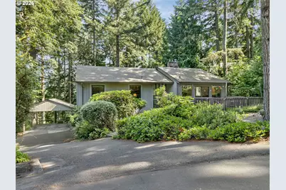 2592 Hillcrest Ct, West Linn, OR 97068 - Photo 1