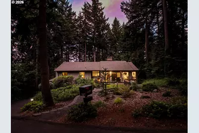 2592 Hillcrest Ct, West Linn, OR 97068 - Photo 1