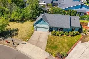 1364 S Fawn Ct, Cornelius, OR 97113 - Photo 32