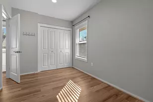 912 E Main St, Hillsboro, OR 97123 - Photo 30