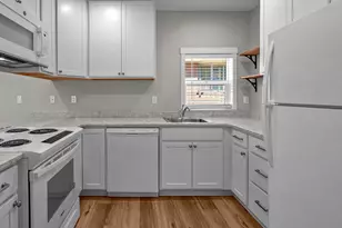 912 E Main St, Hillsboro, OR 97123 - Photo 24