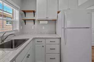 912 E Main St, Hillsboro, OR 97123 - Photo 26