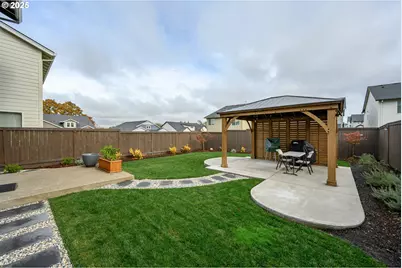 2690 NW Meadows Dr, McMinnville, OR 97128 - Photo 34