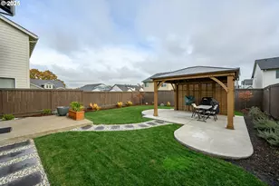 2690 NW Meadows Dr, McMinnville, OR 97128 - Photo 34