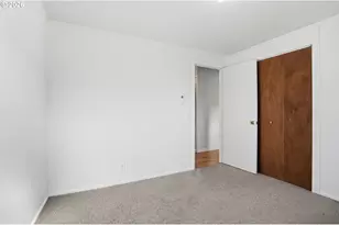 4295 Ferry St, Eugene, OR 97405 - Photo 20