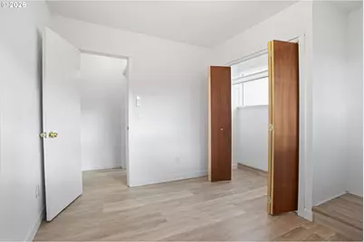 4295 Ferry St, Eugene, OR 97405 - Photo 32