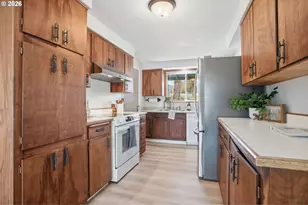4295 Ferry St, Eugene, OR 97405 - Photo 12