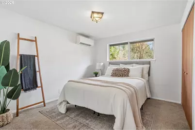 4295 Ferry St, Eugene, OR 97405 - Photo 24