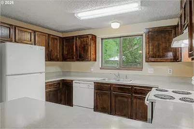 7750 SW Raintree Dr, Beaverton, OR 97008 - Photo 10