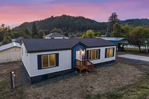 200 Hedrick Creek Ave, Drain, OR 97435 - Photo 42