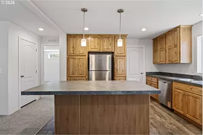 200 Hedrick Creek Ave, Drain, OR 97435 - Photo 26