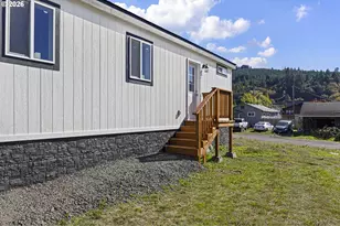 200 Hedrick Creek Ave, Drain, OR 97435 - Photo 36