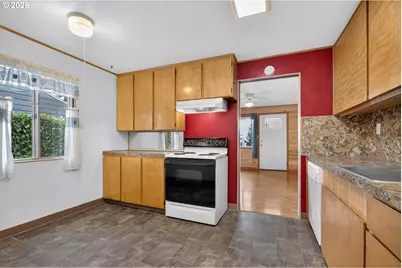 1311 E 32nd Ave, Vancouver, WA 98661 - Photo 10