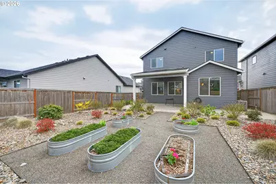 262 W 17th St, Lafayette, OR 97127 - Photo 40