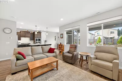 262 W 17th St, Lafayette, OR 97127 - Photo 10