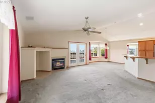 912 Edinburgh Ct, Kelso, WA 98626 - Photo 14