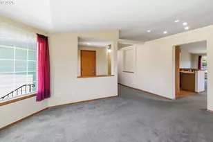 912 Edinburgh Ct, Kelso, WA 98626 - Photo 16