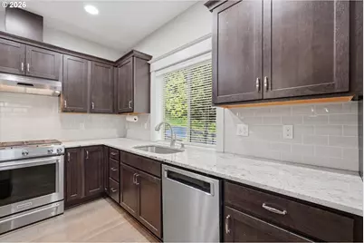 223 SE 29th St, Gresham, OR 97080 - Photo 18