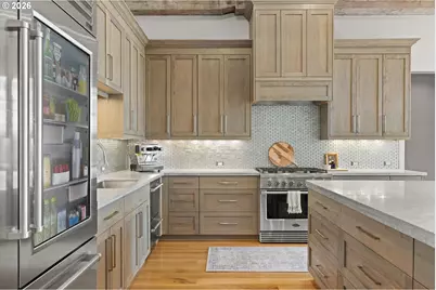 2193 NE 3rd Ave, Camas, WA 98607 - Photo 4