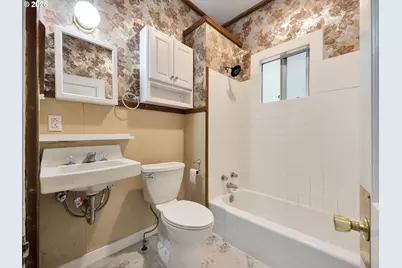 36290 7th St, Nehalem, OR 97131 - Photo 22