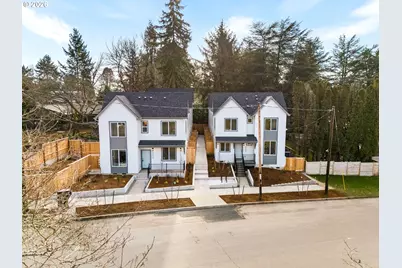 8624 SW 21st Ave #4, Portland, OR 97219 - Photo 1