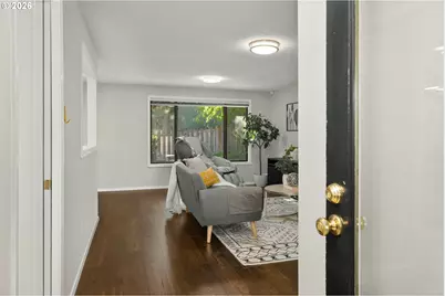8785 SW Morgan Dr, Beaverton, OR 97008 - Photo 6
