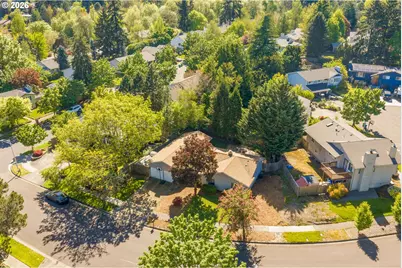 8785 SW Morgan Dr, Beaverton, OR 97008 - Photo 40